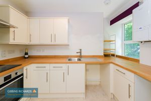 Kitchen- click for photo gallery